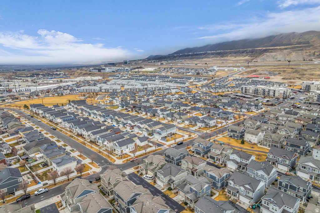 15176 S BATTLE DR Bluffdale, UT 84065