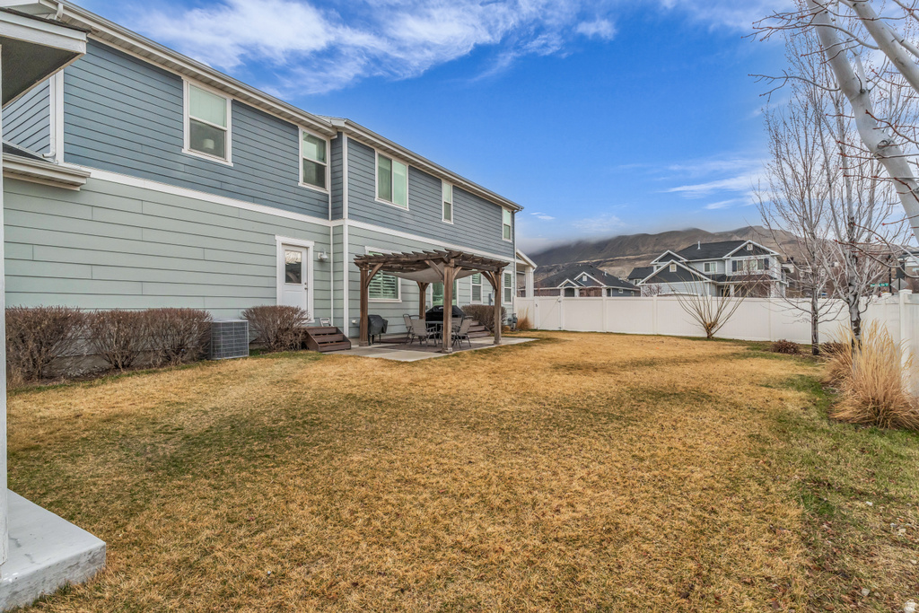 15176 S BATTLE DR Bluffdale, UT 84065