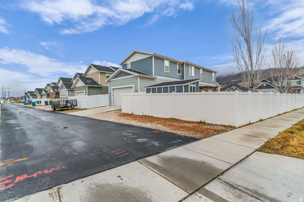 15176 S BATTLE DR Bluffdale, UT 84065