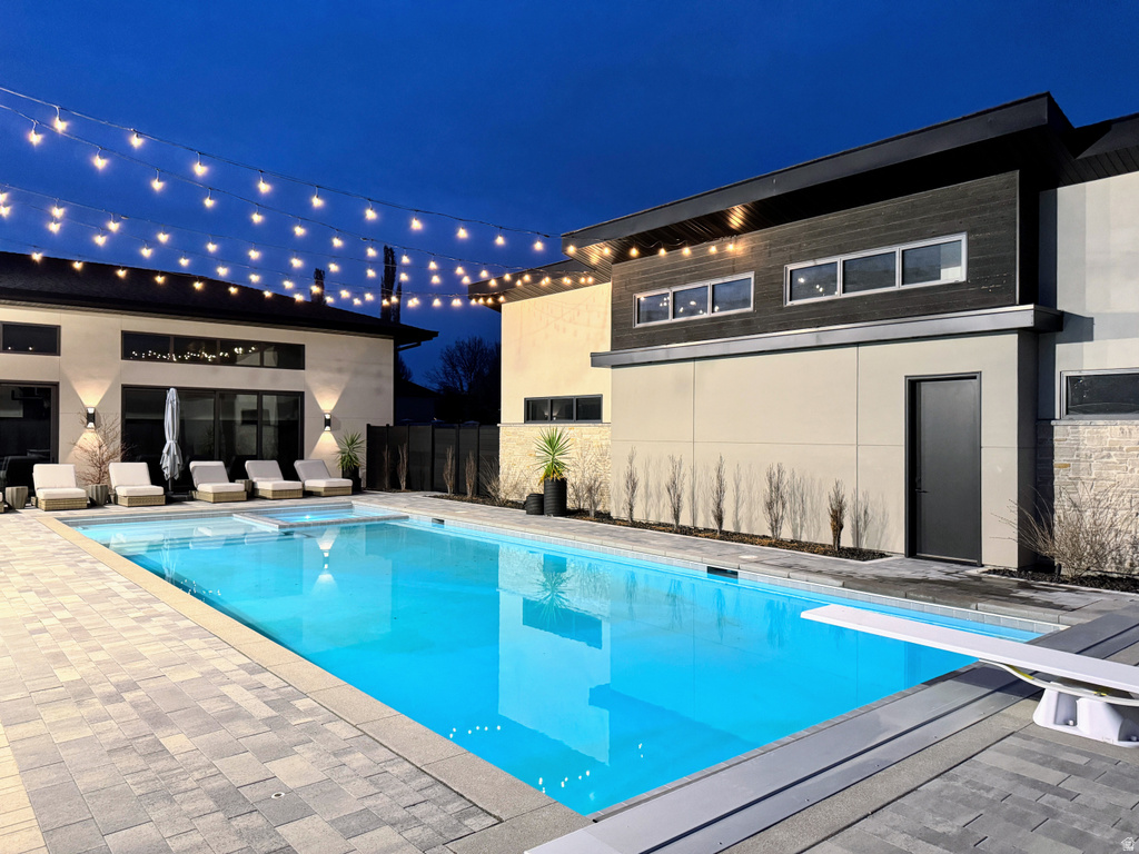 10939 S VIA ENCANTADA WAY South Jordan, UT 84095