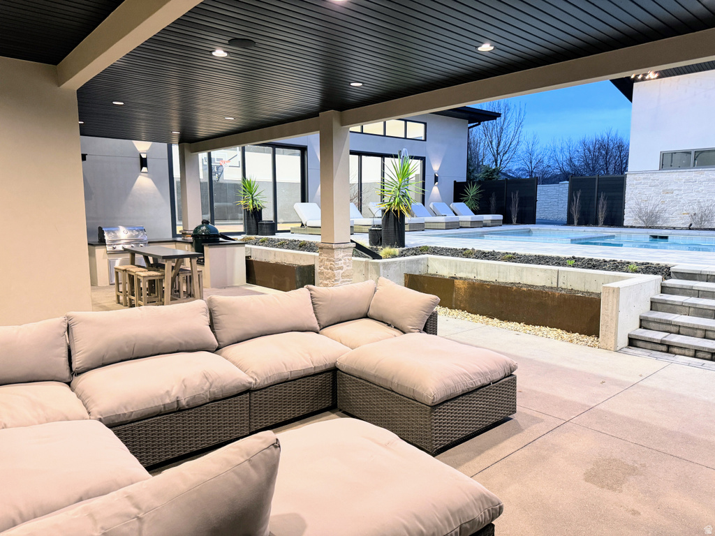 10939 S VIA ENCANTADA WAY South Jordan, UT 84095