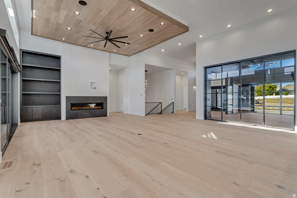 10939 S VIA ENCANTADA WAY South Jordan, UT 84095