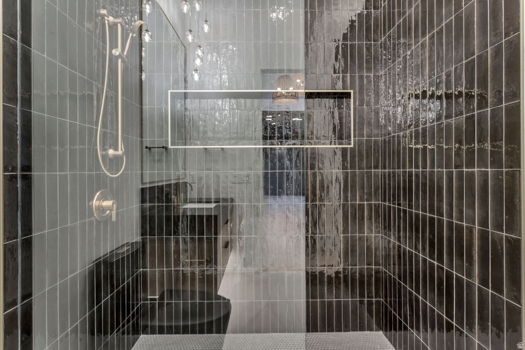 10939 S VIA ENCANTADA WAY South Jordan, UT 84095