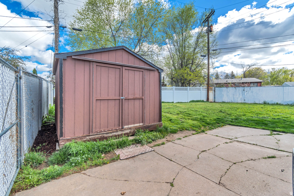 350 CHURCH ST Layton, UT 84041