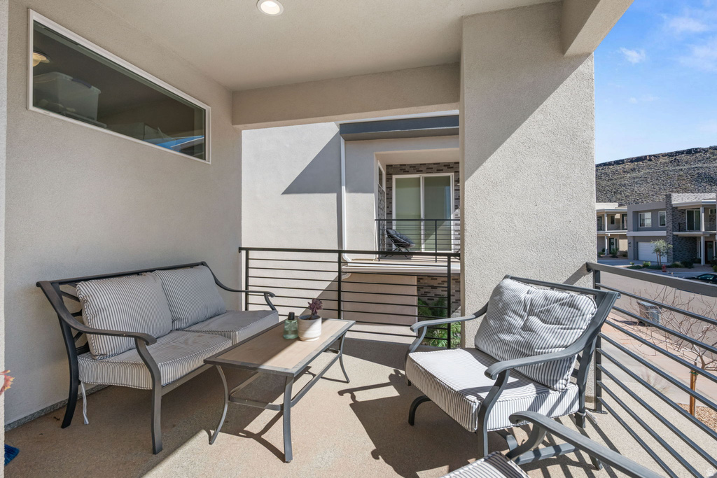 878 S WALKER WAY St George, UT 84770