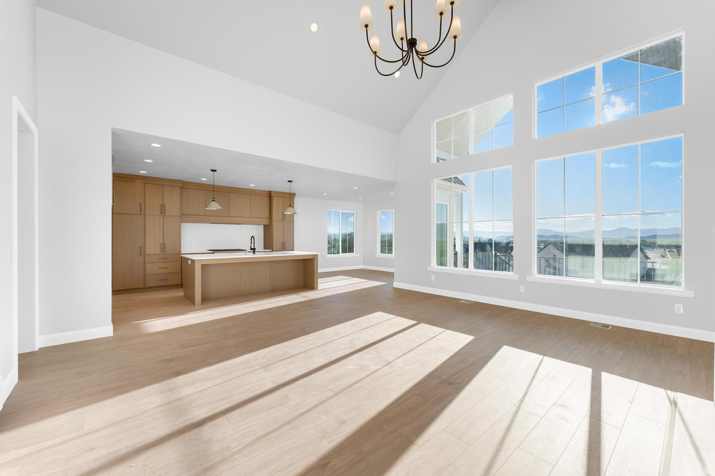 1872 S 100 E #6 Payson, UT 84651