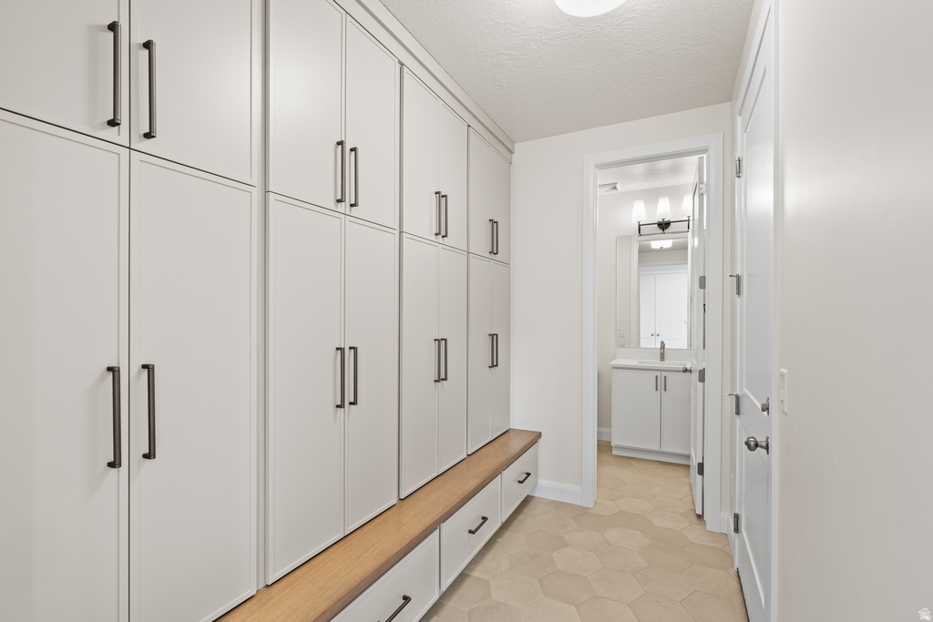 1872 S 100 E #6 Payson, UT 84651