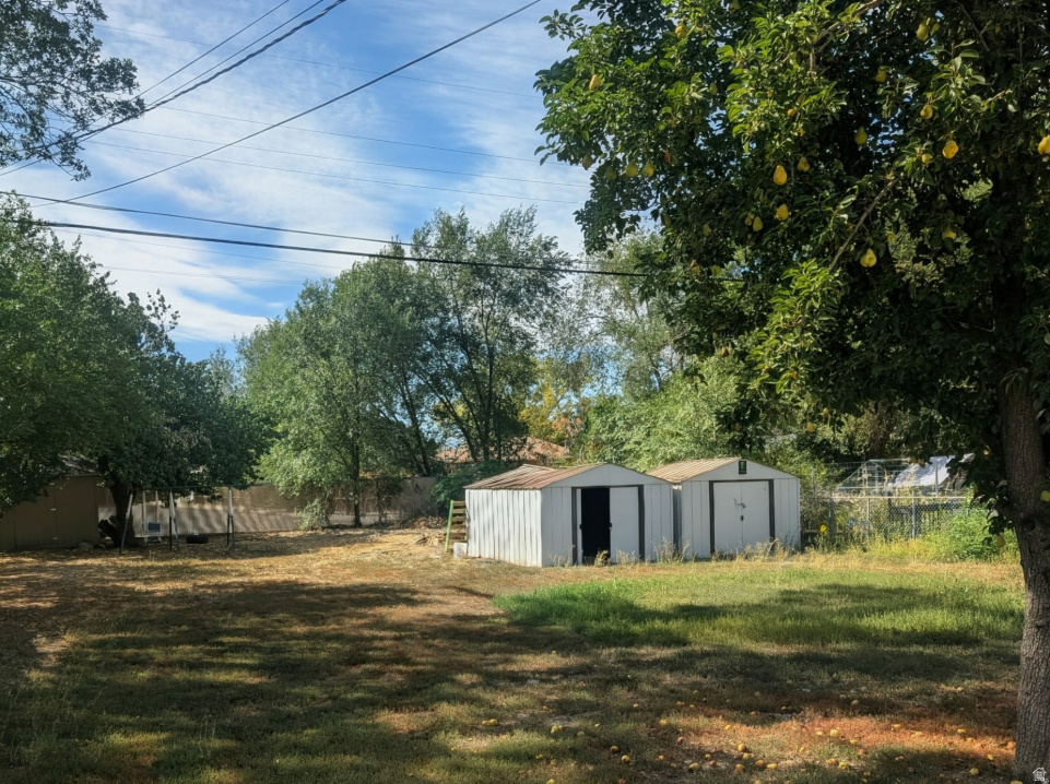 197 W CENTER ST Midvale, UT 84047