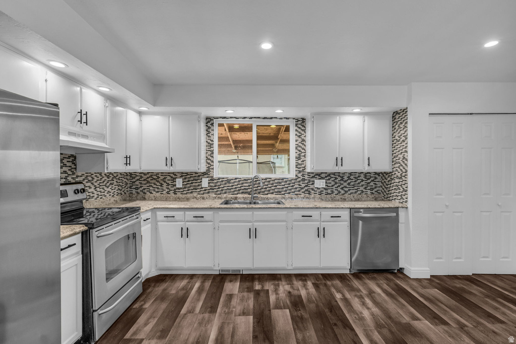 3052 S CORTNEY DR West Valley City, UT 84120