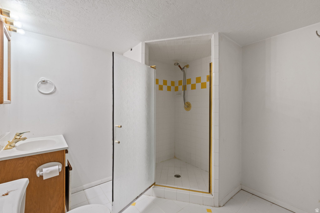 586 E 10345 S Sandy, UT 84070