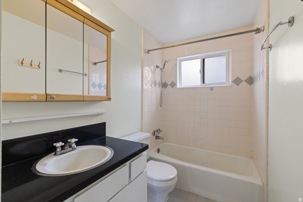 586 E 10345 S Sandy, UT 84070