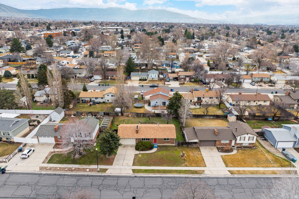 586 E 10345 S Sandy, UT 84070