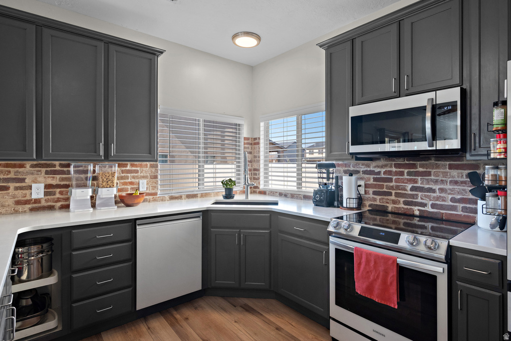 1654 S 825 W Lehi, UT 84043