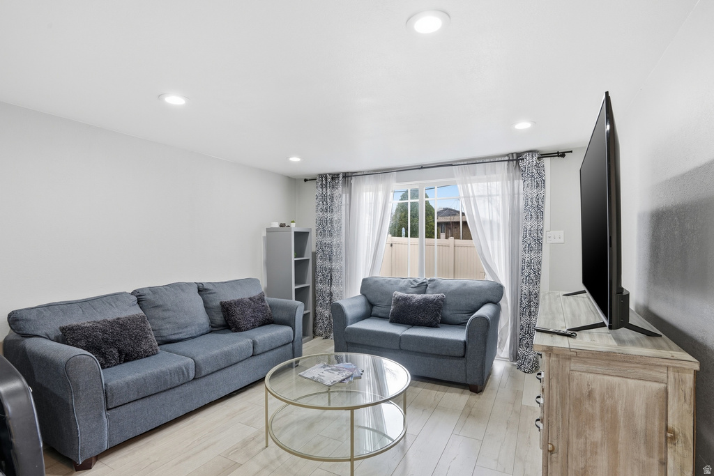 180 LAYTON AVE Salt Lake City, UT 84115