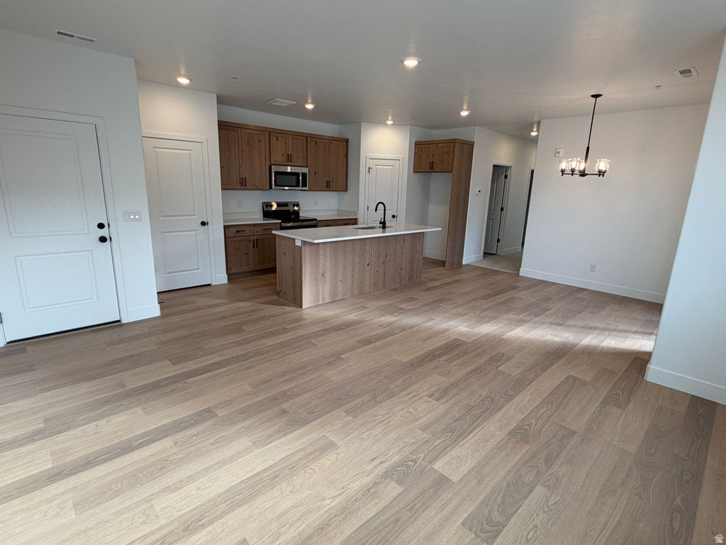 837 S 200 E #5-202 Spanish Fork, UT 84660