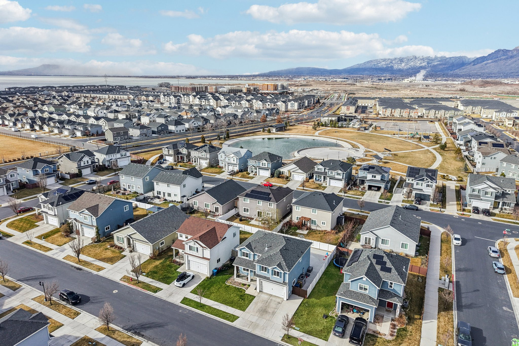 65 E 425 N Vineyard, UT 84059