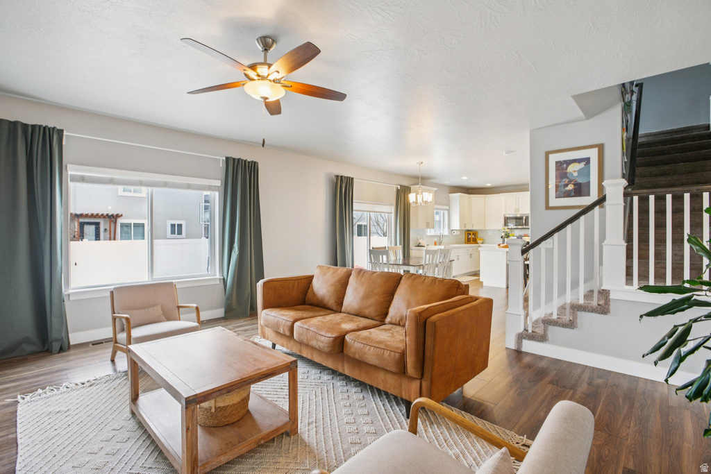 65 E 425 N Vineyard, UT 84059