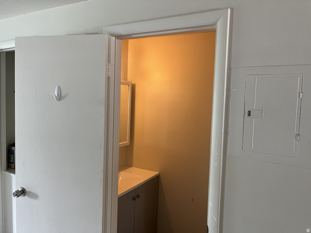 3240 N FAIRFIELD RD #6 Layton, UT 84041