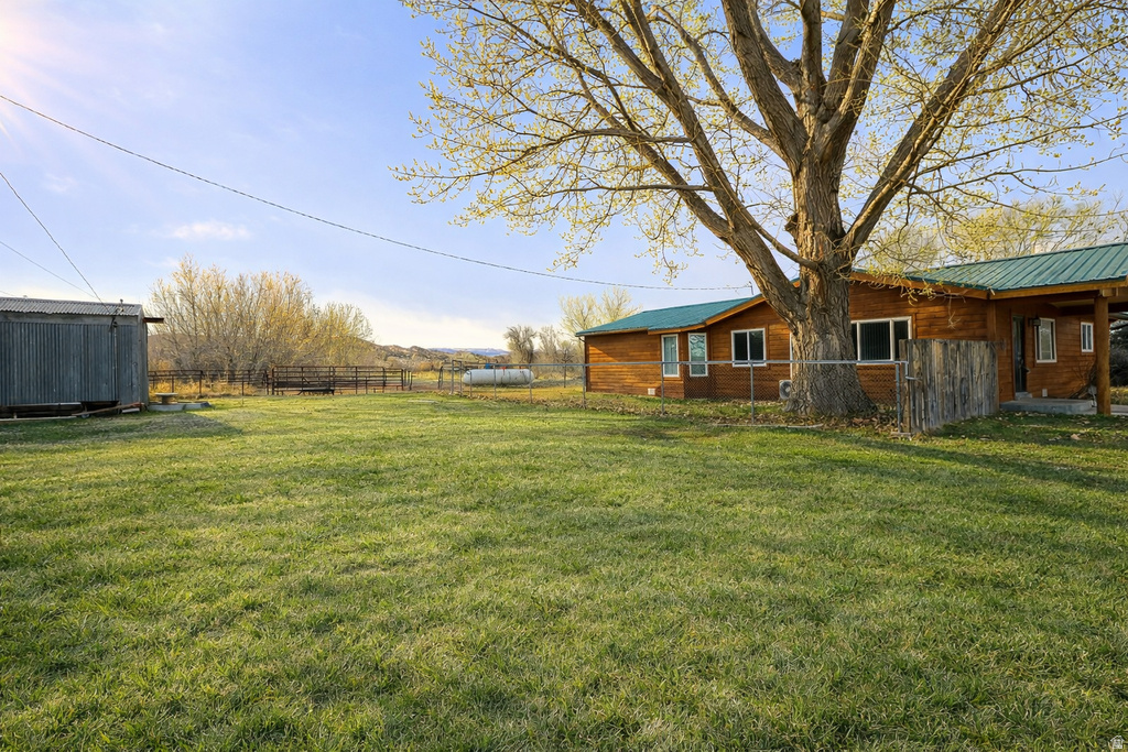 1084 W 2000 N Vernal, UT 84078