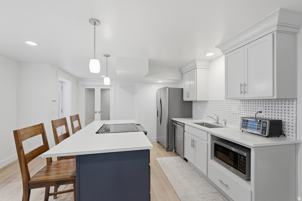 10328 S YELLOW KNIFE WAY South Jordan, UT 84009