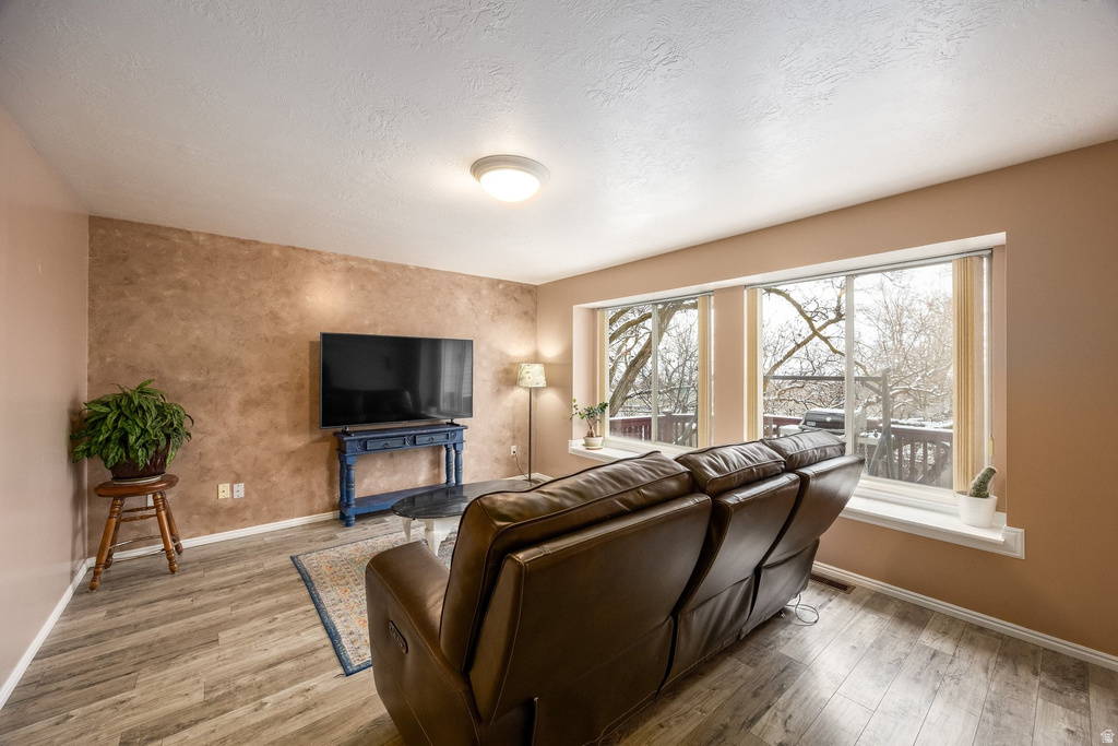 2231 N VALLEY VIEW DR Layton, UT 84040