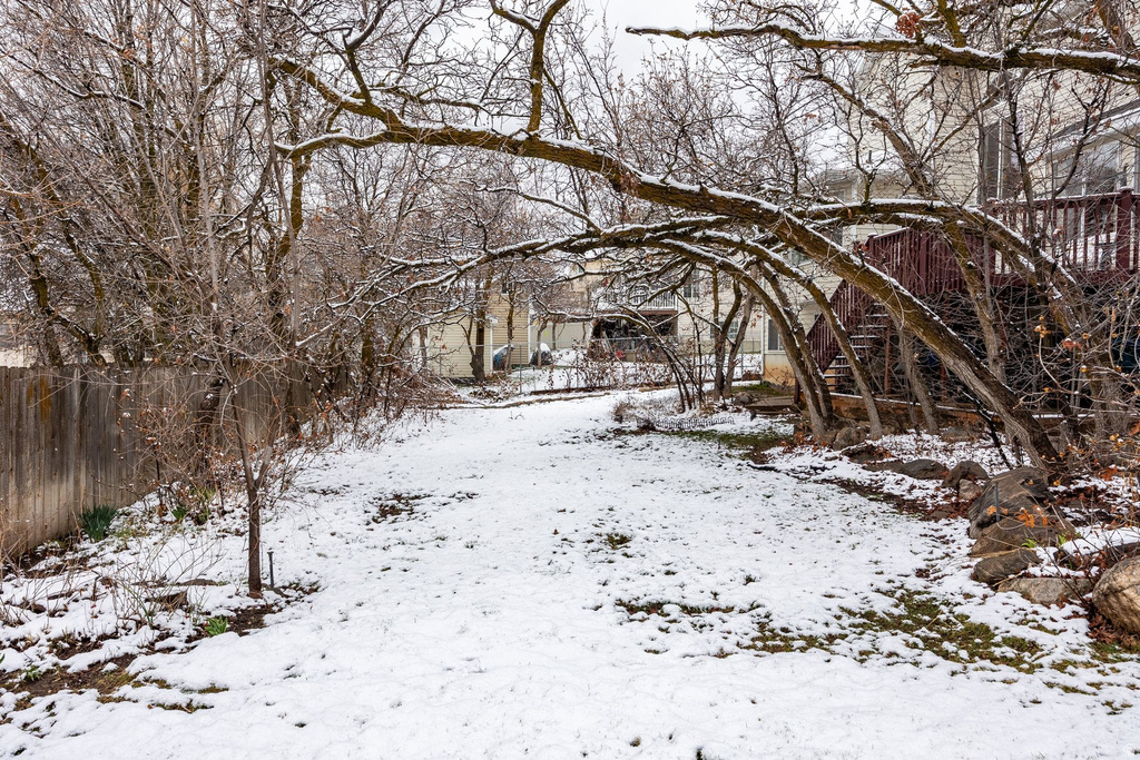 2231 N VALLEY VIEW DR Layton, UT 84040