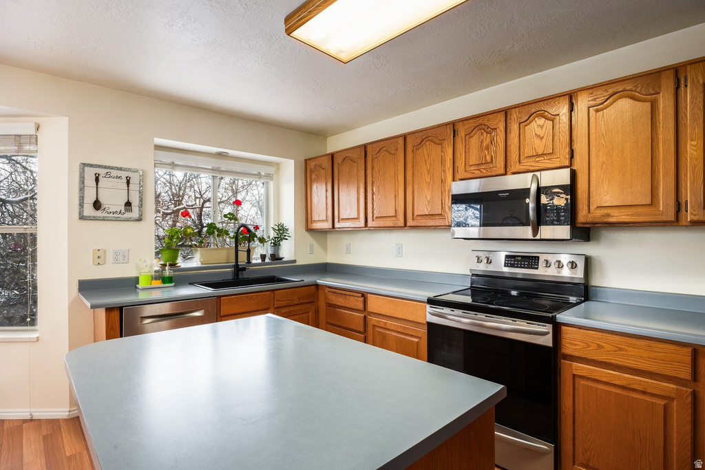 2231 N VALLEY VIEW DR Layton, UT 84040