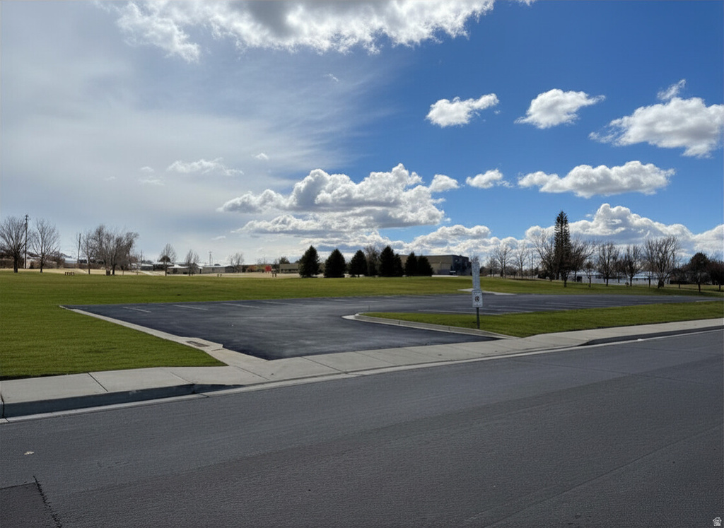 164 E 4475 S Washington Terrace, UT 84405