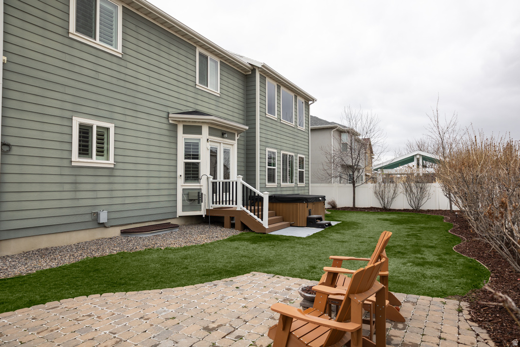 8023 S PINEWOOD DR Sandy, UT 84094