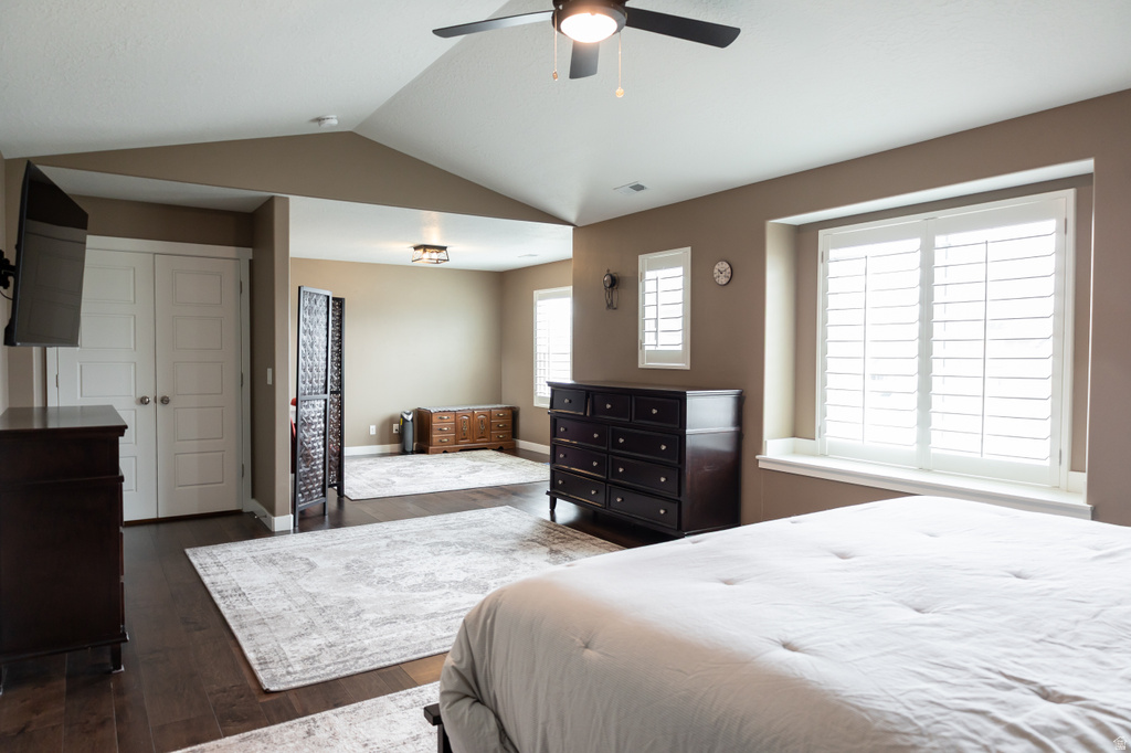 8023 S PINEWOOD DR Sandy, UT 84094