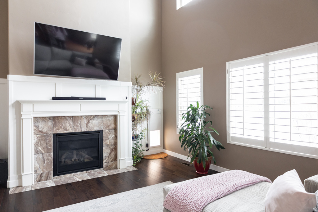 8023 S PINEWOOD DR Sandy, UT 84094