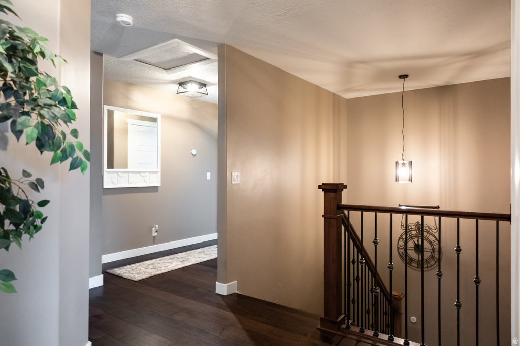 8023 S PINEWOOD DR Sandy, UT 84094