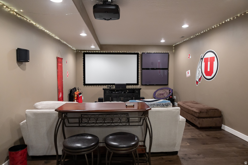 8023 S PINEWOOD DR Sandy, UT 84094