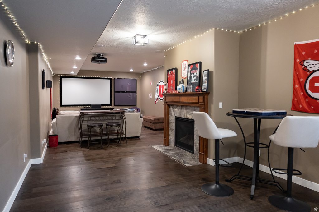 8023 S PINEWOOD DR Sandy, UT 84094