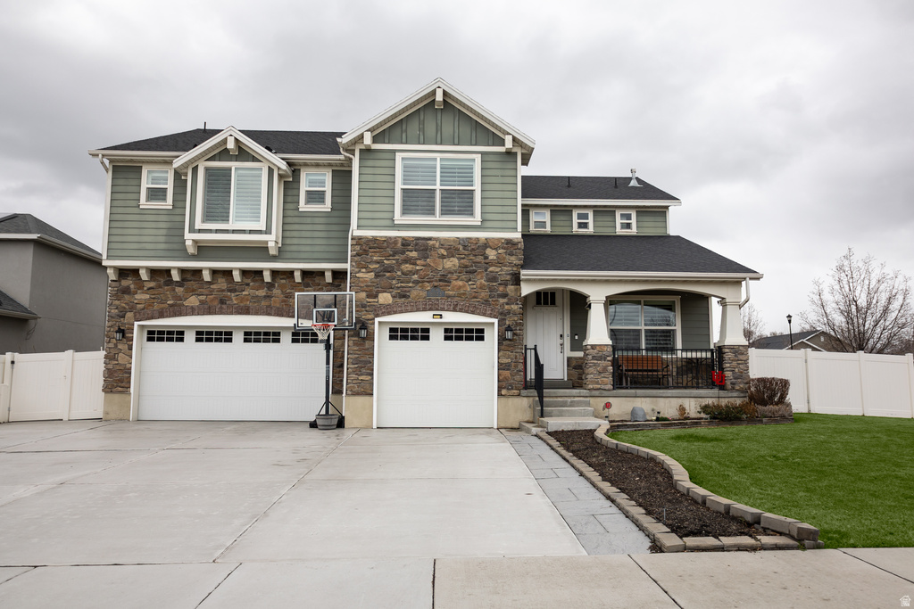 8023 S PINEWOOD DR Sandy, UT 84094