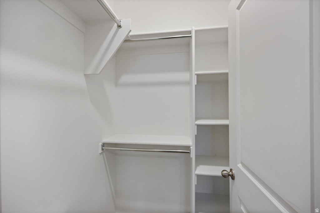 5227 W REVENTON DR #B305 South Jordan, UT 84009