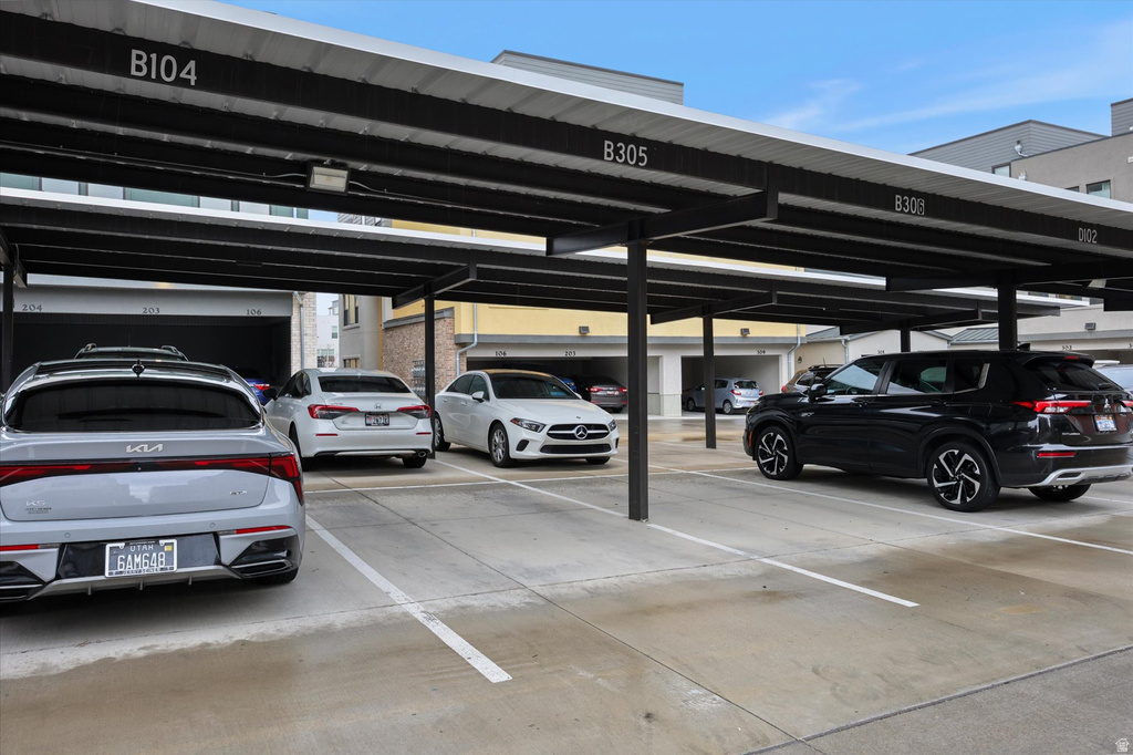 5227 W REVENTON DR #B305 South Jordan, UT 84009