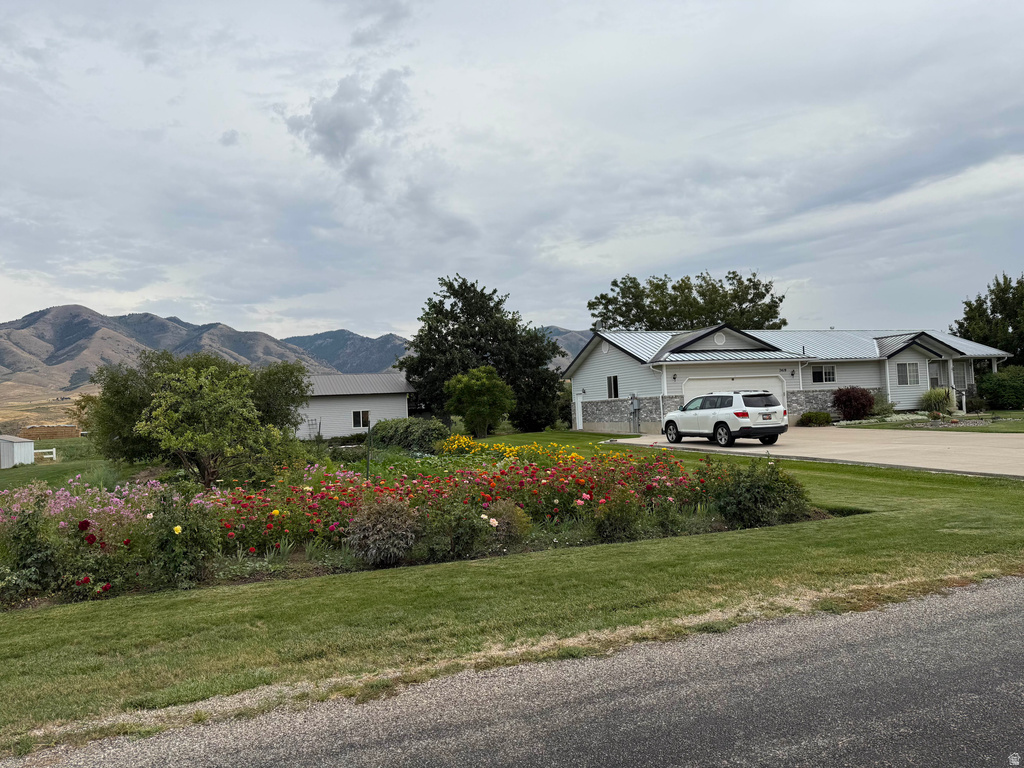 7419 S 400 W Paradise, UT 84328