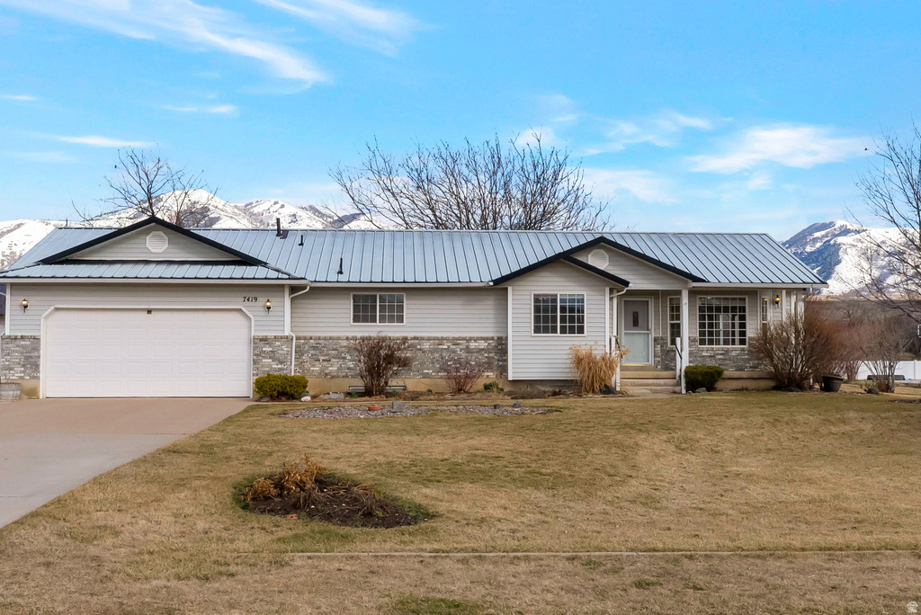 7419 S 400 W Paradise, UT 84328