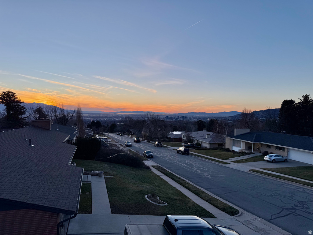 1332 S CANTERBURY DR Salt Lake City, UT 84108