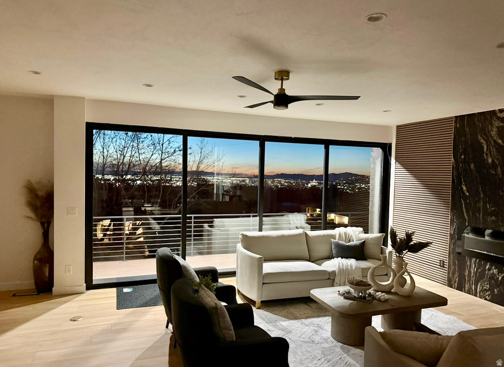 1332 S CANTERBURY DR Salt Lake City, UT 84108