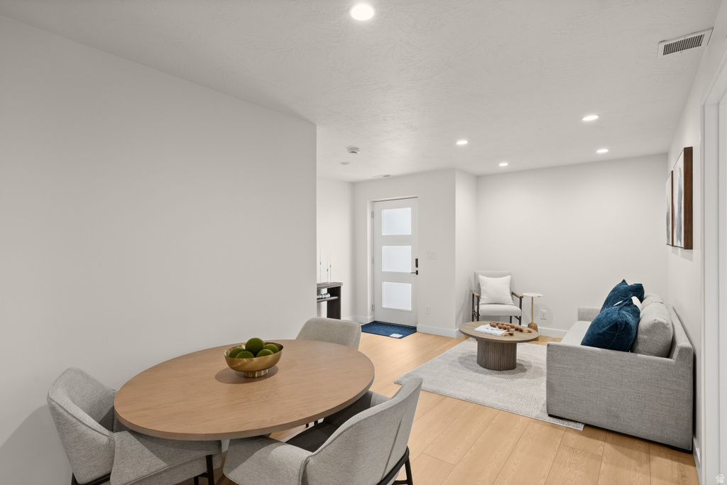 1332 S CANTERBURY DR Salt Lake City, UT 84108