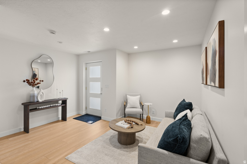 1332 S CANTERBURY DR Salt Lake City, UT 84108