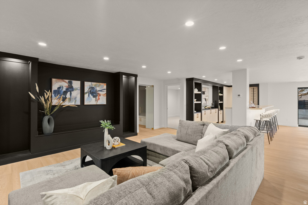 1332 S CANTERBURY DR Salt Lake City, UT 84108