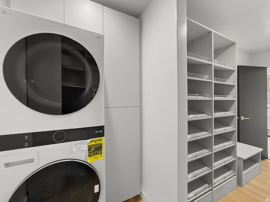 1332 S CANTERBURY DR Salt Lake City, UT 84108