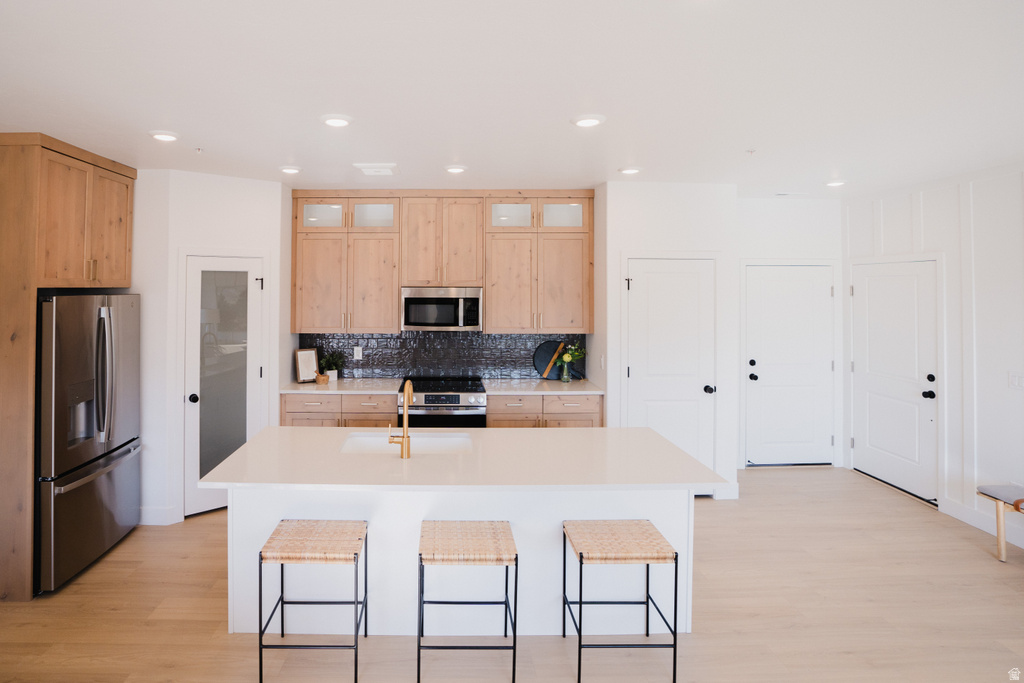 253 E VOLUNTEER DR #8-203 Spanish Fork, UT 84660