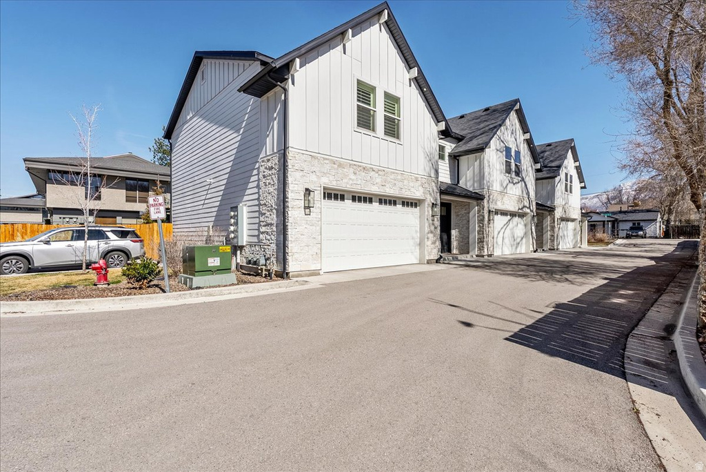 785 E AMARA PL Millcreek, UT 84106