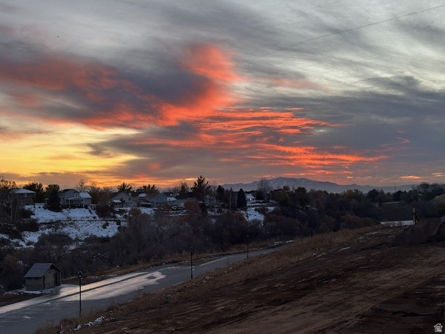 1354 E HOLLYHOCK WAY Layton, UT 84040