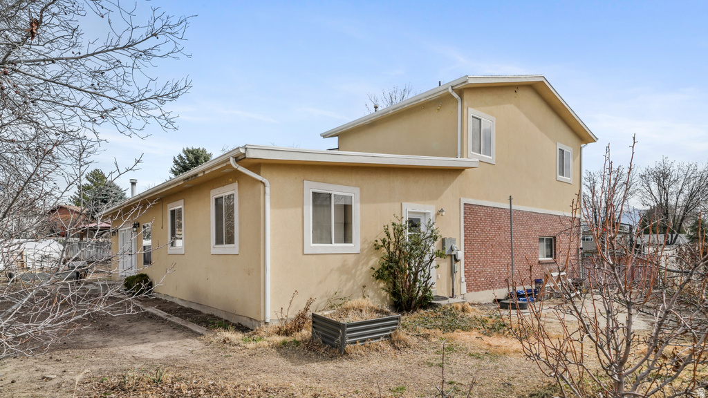 1035 N 260 E Lehi, UT 84043