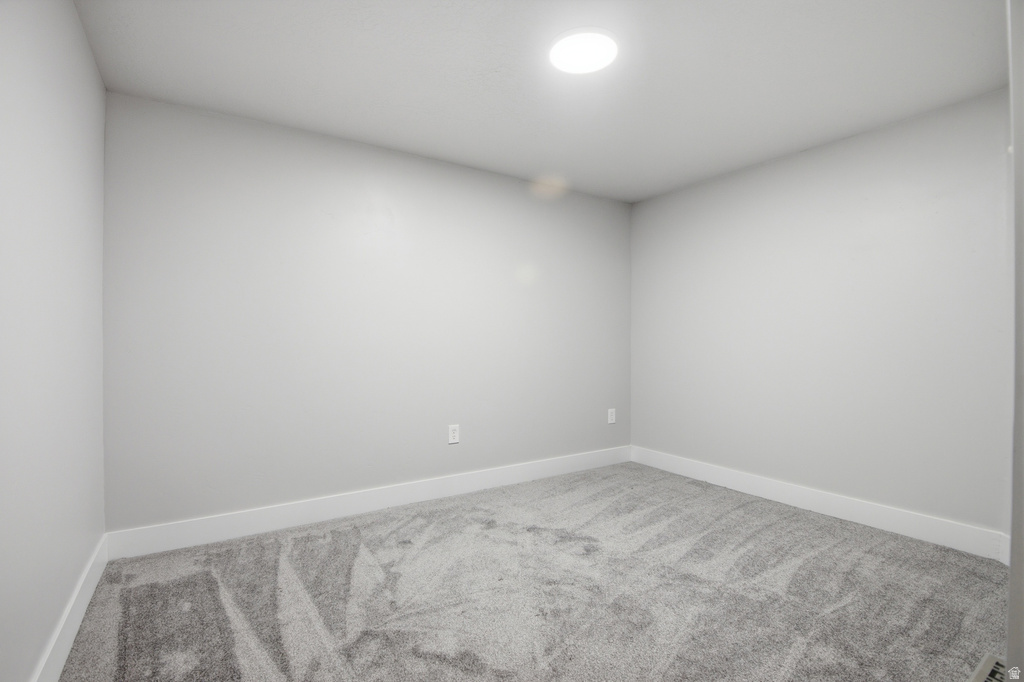 154 E COVE RD Saratoga Springs, UT 84045